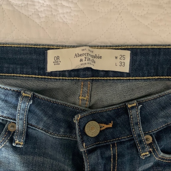 Abercrombie & Fitch flare jeans - Picture 2 of 3